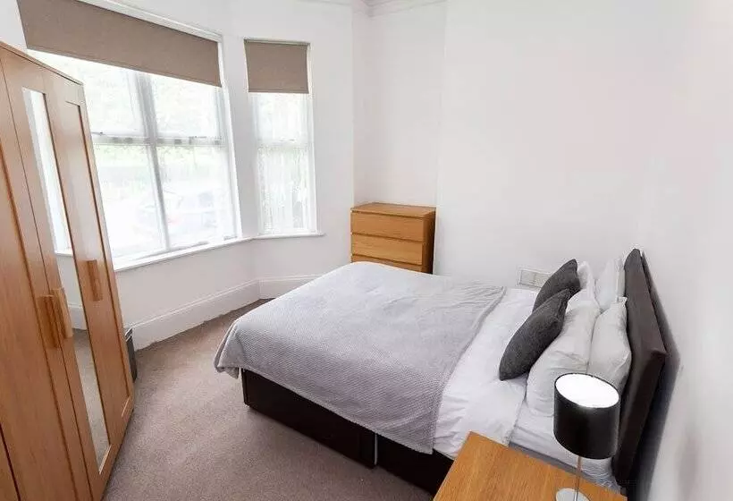 ペンション 5 Bed House Near Manchester