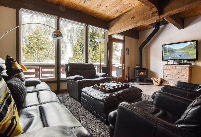 Alpine Manor Retreat Mountain Relaxation