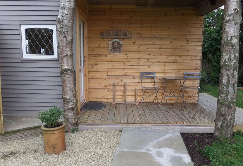 Charming 1 Bed Garden Lodge In Boyndie, Banff