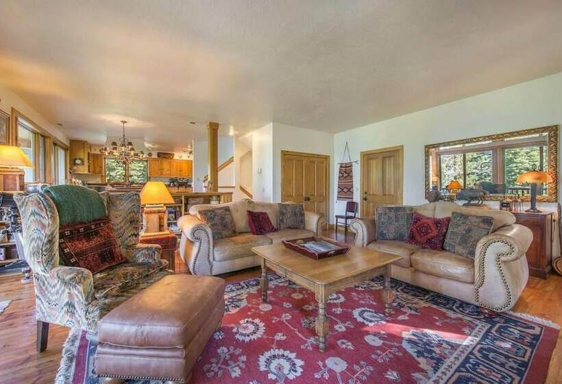 Mckinney Dr Criterion 43 Ellis Peak