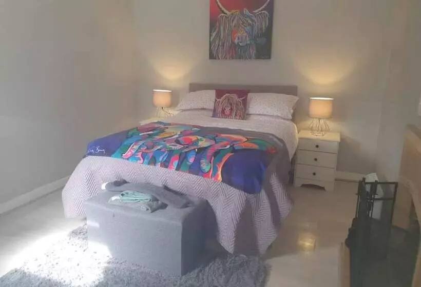 Modernised 1720s Cottage, Newton Stewart, Scotland