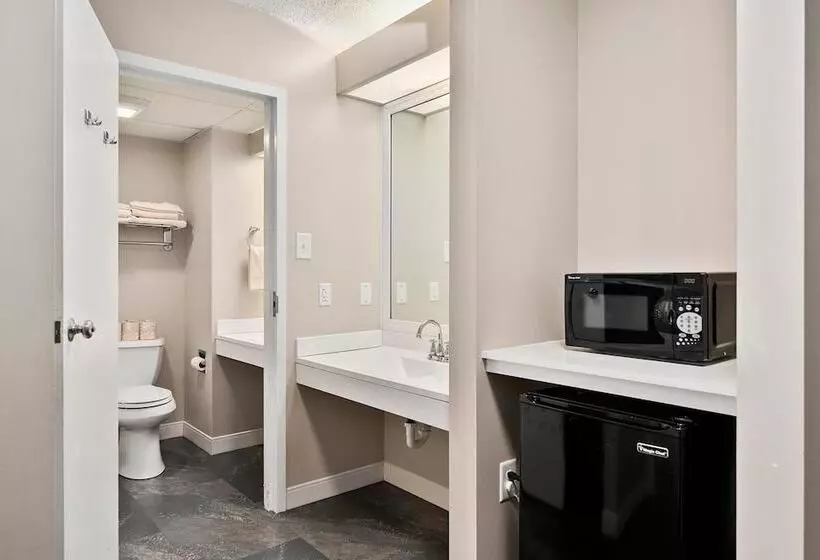 Lomakeskus Second Floor Deluxe Suite Bay View