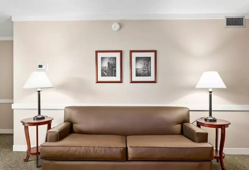 Lomakeskus Second Floor Deluxe Suite Bay View