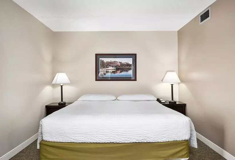 Lomakeskus Second Floor Deluxe Suite Bay View