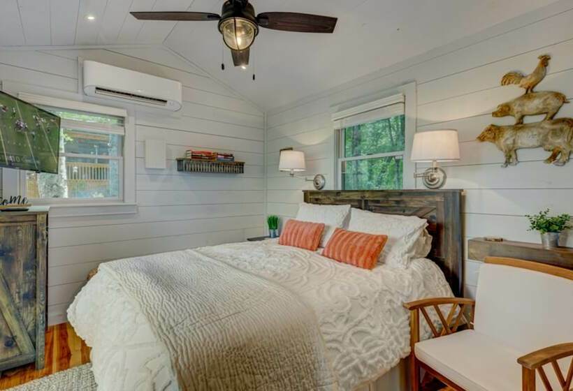 Scenic Solitude By Escape To Blue Ridge