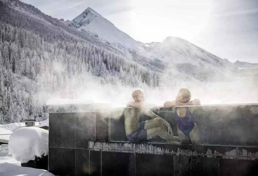 Aktiv & Wellnesshotel Bergfried