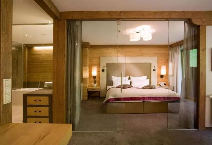 Aktiv & Wellnesshotel Bergfried