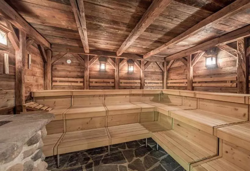 Aktiv & Wellnesshotel Bergfried