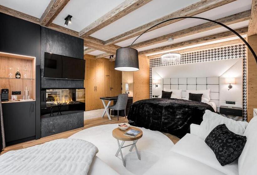 Aktiv & Wellnesshotel Bergfried