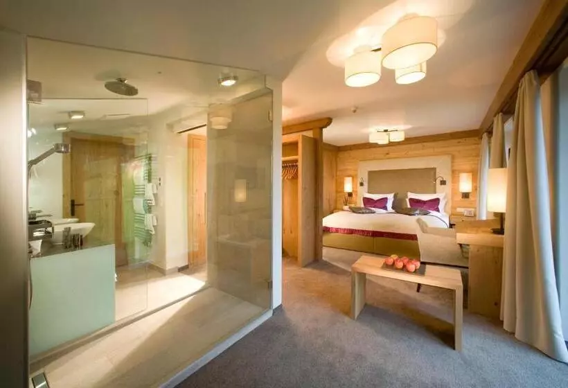 Aktiv & Wellnesshotel Bergfried