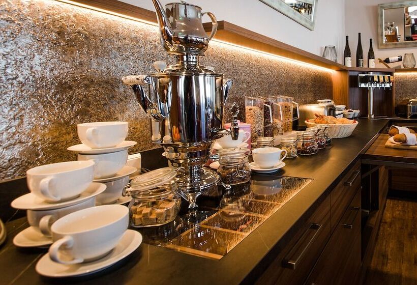 Aparthotel Dorfplatzl Garni