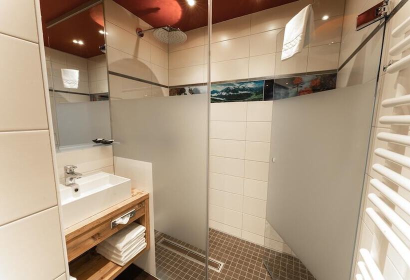 Aparthotel Dorfplatzl Garni