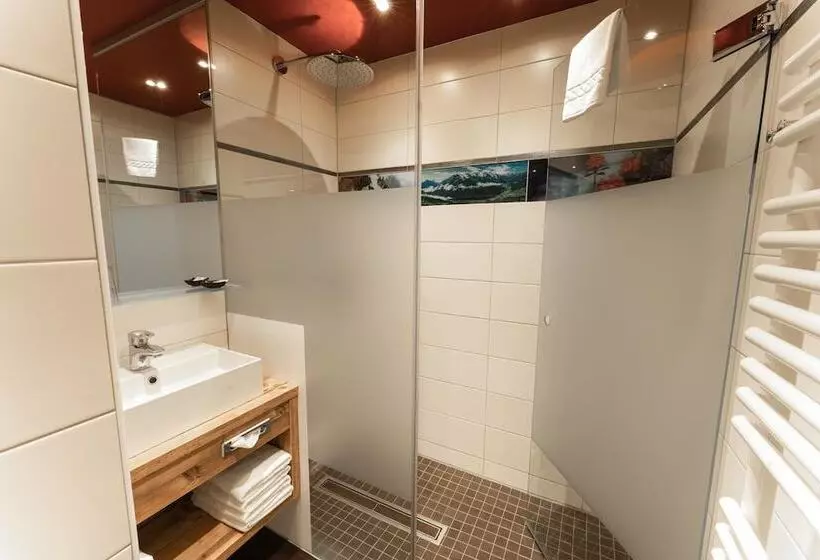 Aparthotel Dorfplatzl Garni