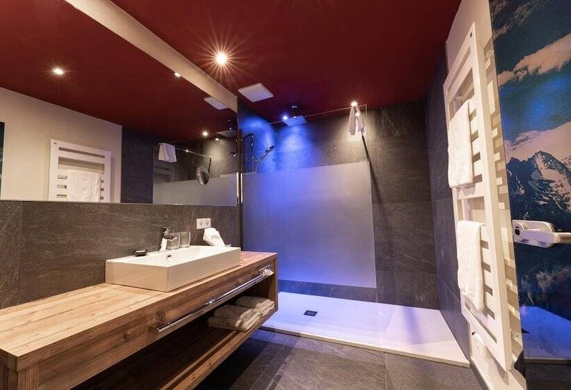 Aparthotel Dorfplatzl Garni