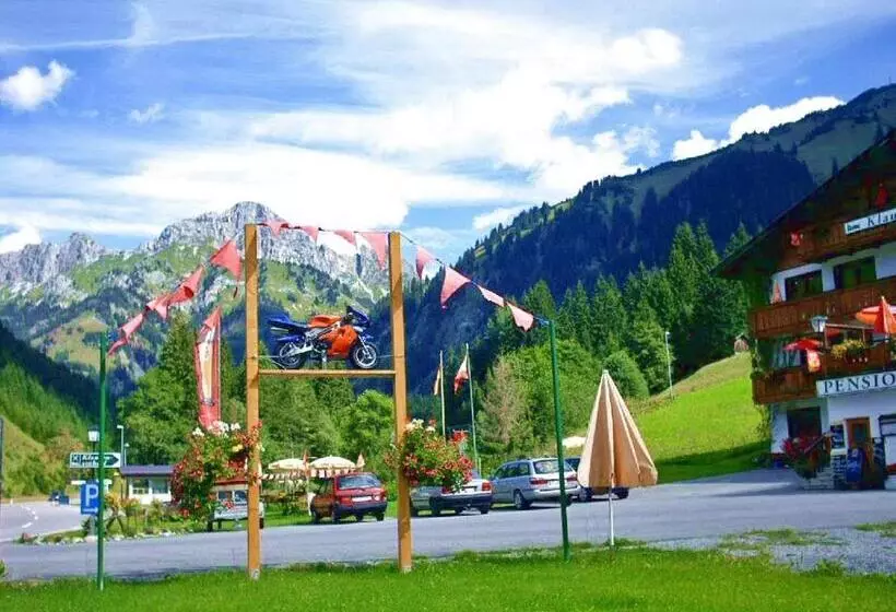 ベッドアンドブレックファースト Klause Stüberl