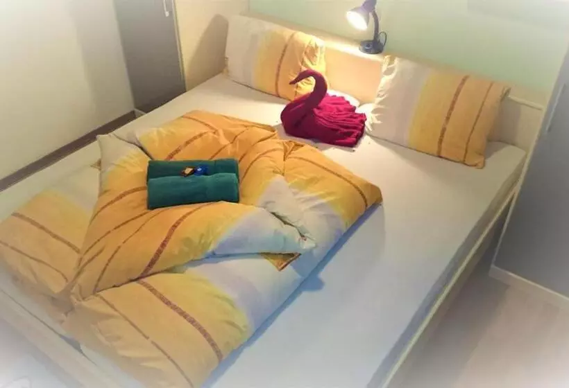 ベッドアンドブレックファースト Klause Stüberl