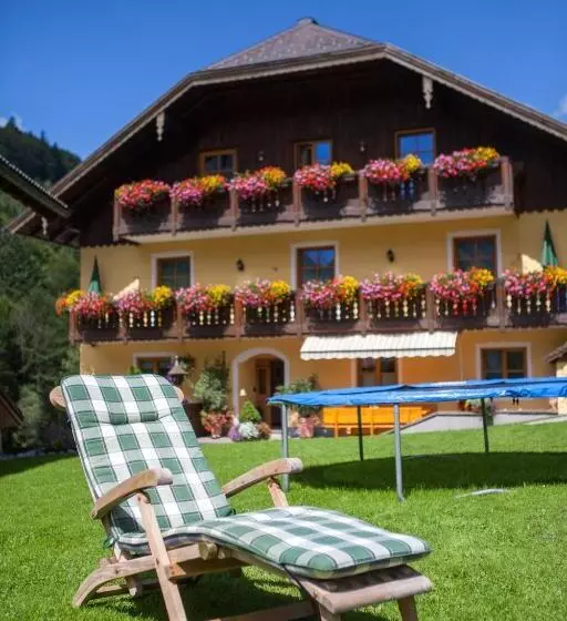 Bio Bauernhof Vordergrubenbach   Familie Oberascher