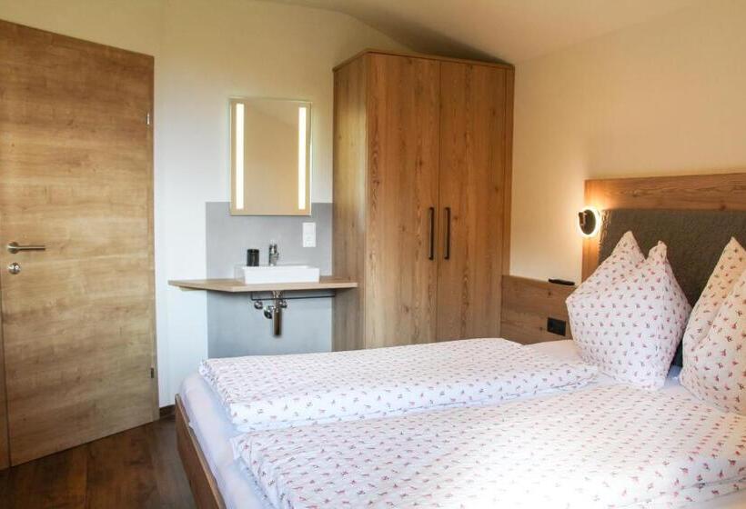 Bio Bauernhof Vorderoberlehen