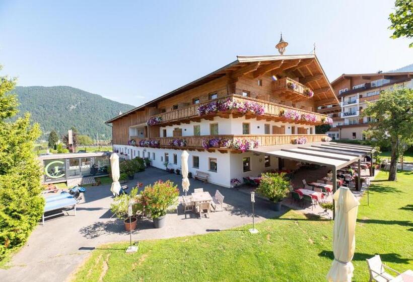 Erlebnisgut & Reiterhof Oberhabach