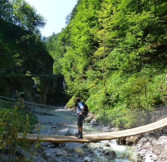 Erlebnisgut & Reiterhof Oberhabach