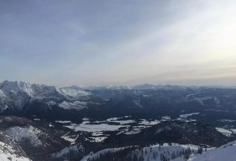 בית מלון כפרי Alpen Arnika