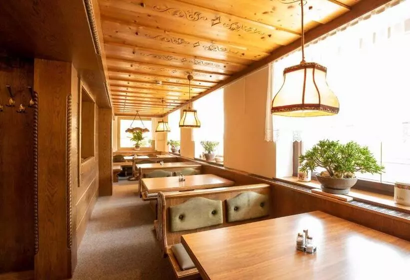 בית מלון כפרי Alpen Arnika