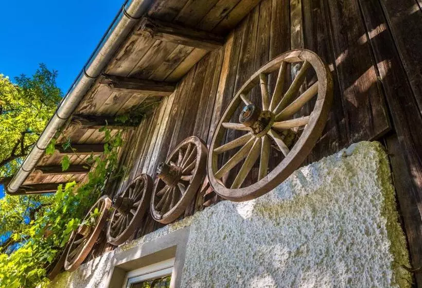 هتل Erbhof Hinterrain