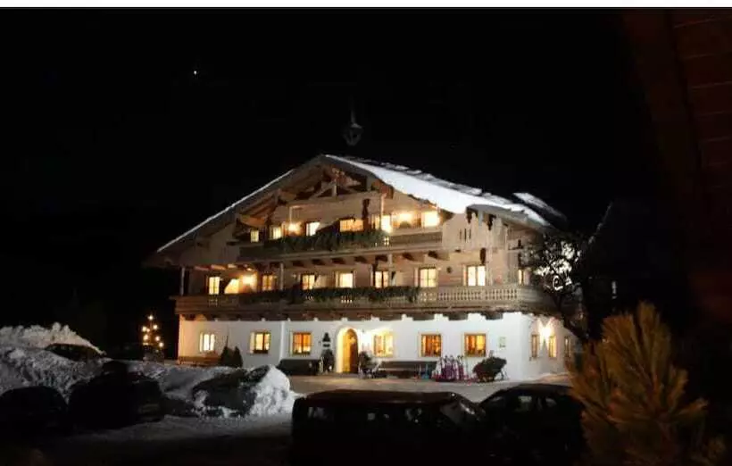 هتل Erbhof Hinterrain