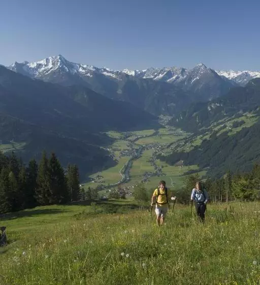 호텔 Garni Maximilian