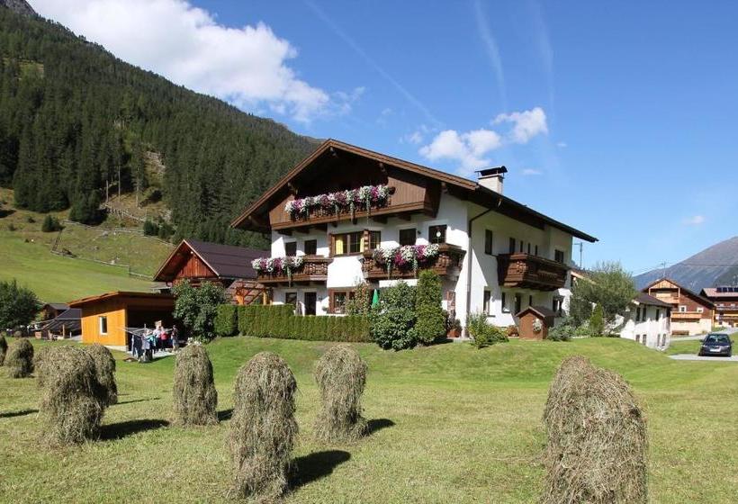 فندق Haus Bergfreund