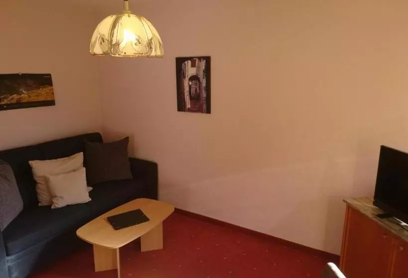 هتل Haus Bergfreund