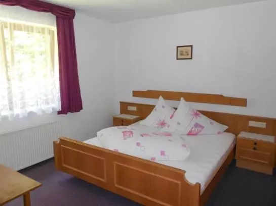 Hotelli Haus Bergheimat