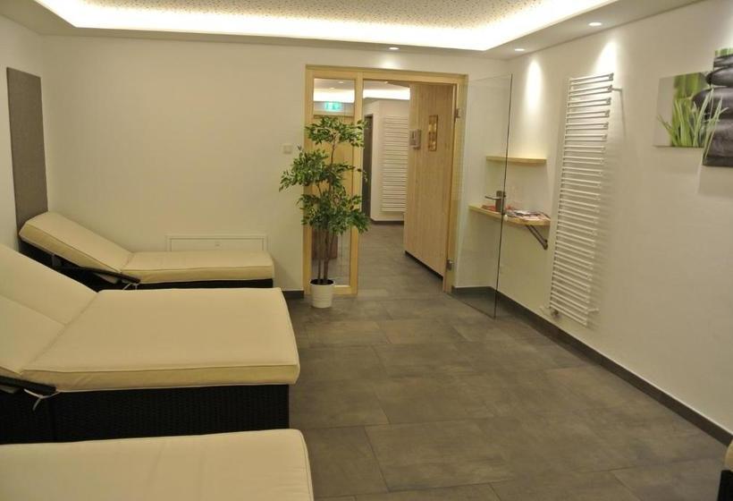 בית מלון כפרי Kirchenwirt Gosau