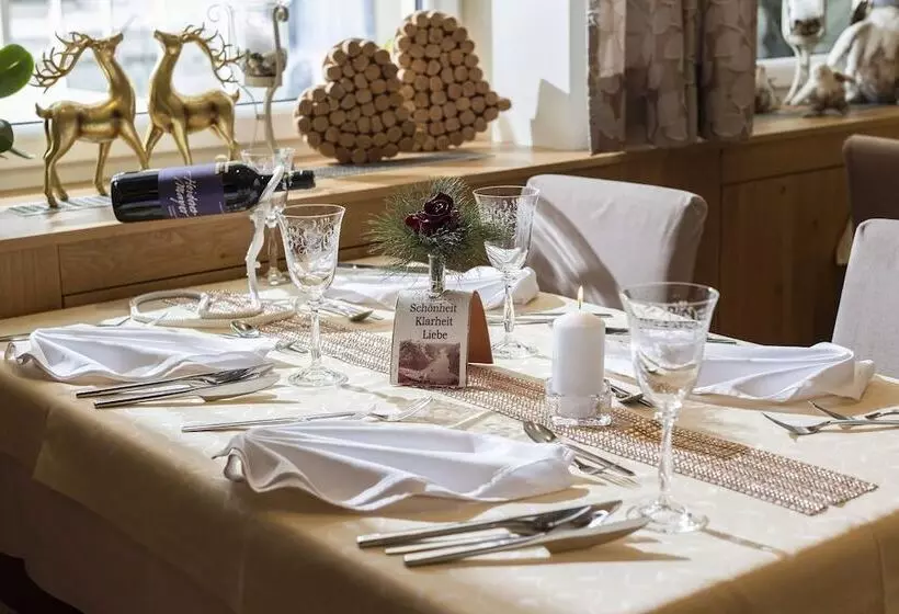 ホテル Liebes Caroline 4 Sterne