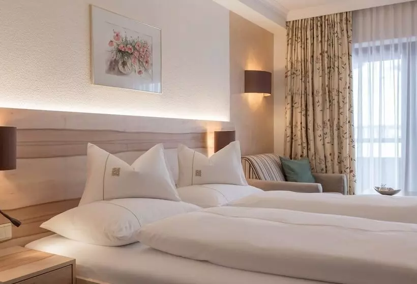 Отель Madeleine