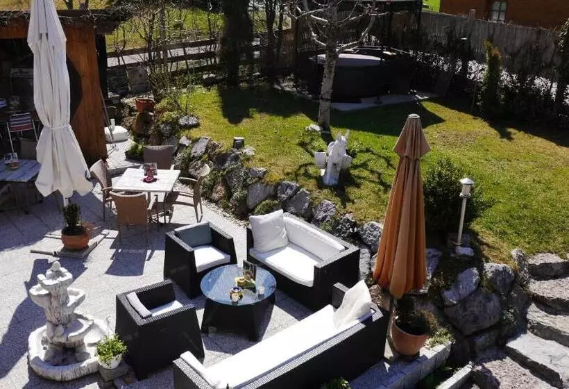 Отель Pension Bergheim