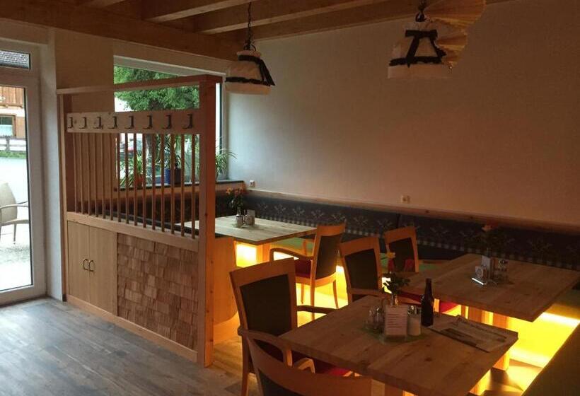 Отель Pension Bergheim