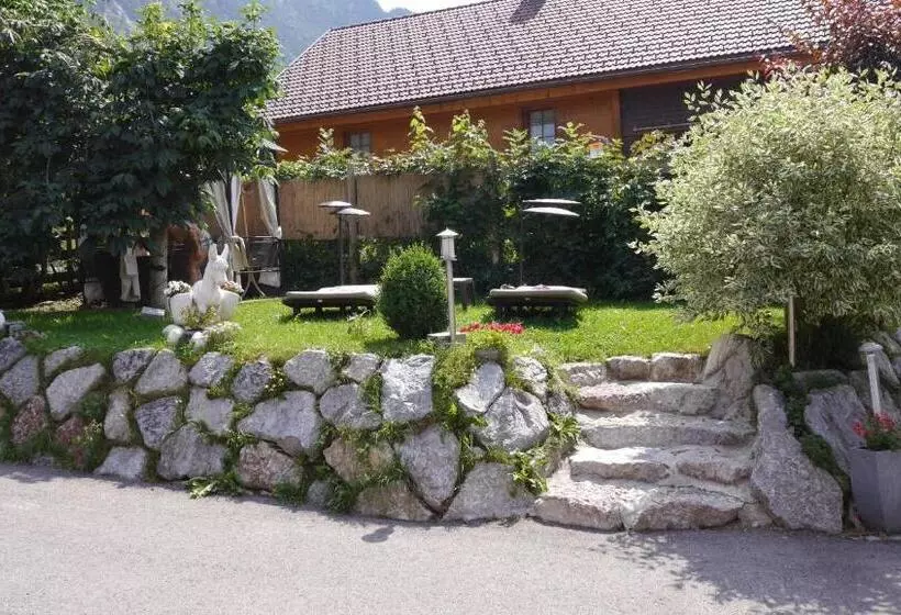 Отель Pension Bergheim