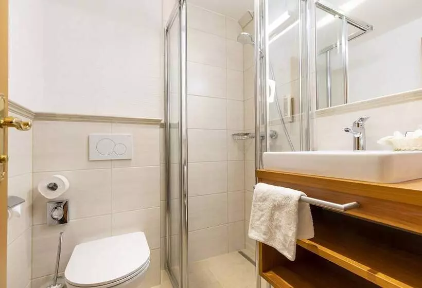 ホテル & Restaurant Wastlwirt