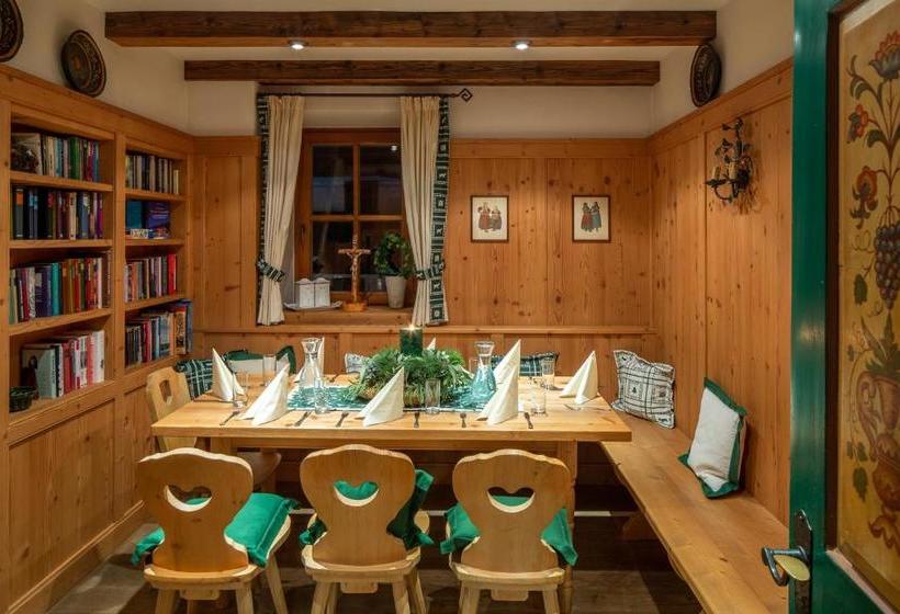 فندق Alpin Tyrol Kitzbüheler Alpen