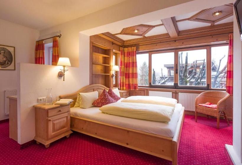 فندق Alpin Tyrol Kitzbüheler Alpen