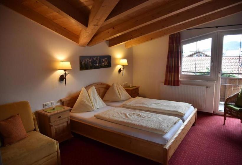 فندق Alpin Tyrol Kitzbüheler Alpen