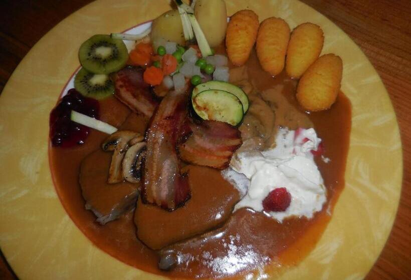 ペンション Bauernhof Oberscheffau