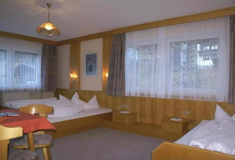 펜션 Gasthof Hirschen