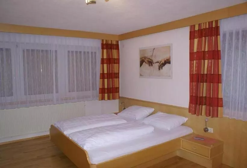 펜션 Gasthof Hirschen