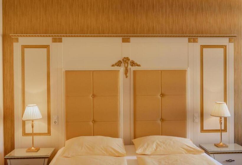 Schlössl Hotel Kindl