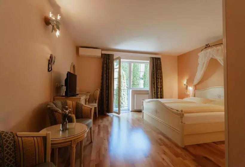 Schlössl Hotel Kindl