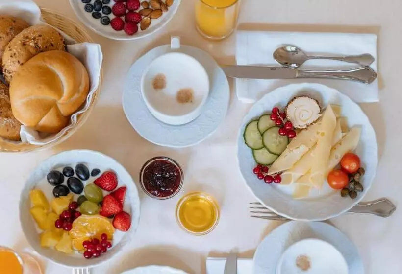 Schlössl Hotel Kindl