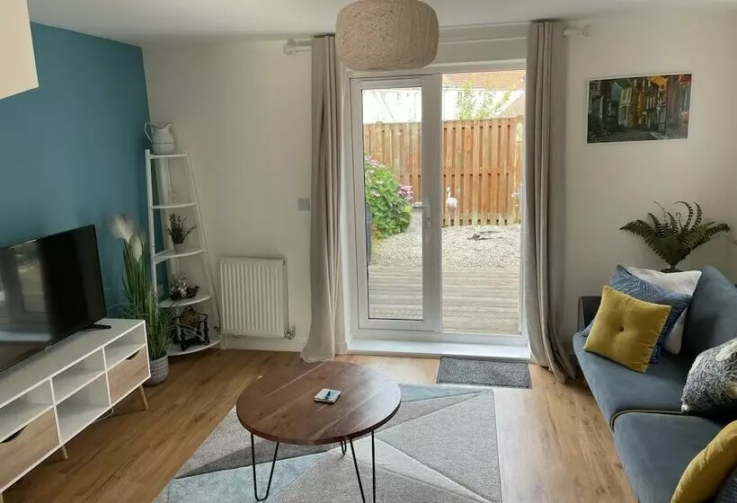 Beautiful Camber Sands Home Away From Home