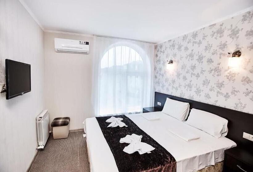 فندق Zhemchuzhina Zarech Ya